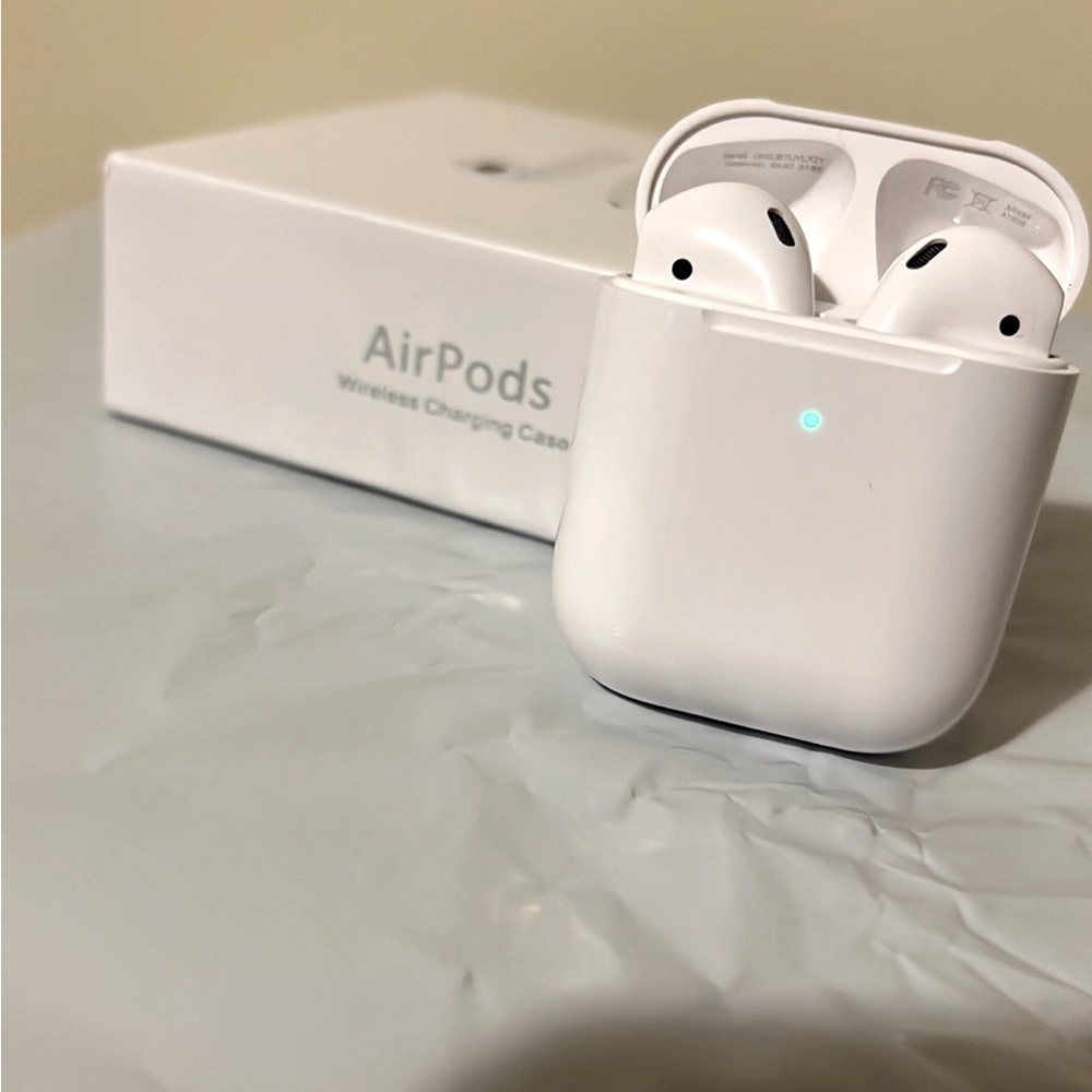 AirPods